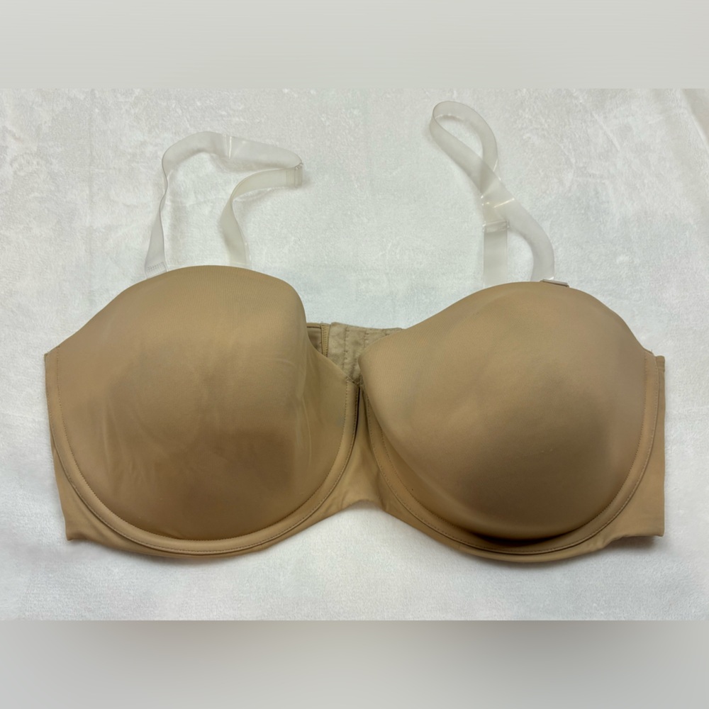 Cacique Woman’s “nude” Lightly Lined Multi-Way Lined Bra Size 44DDD